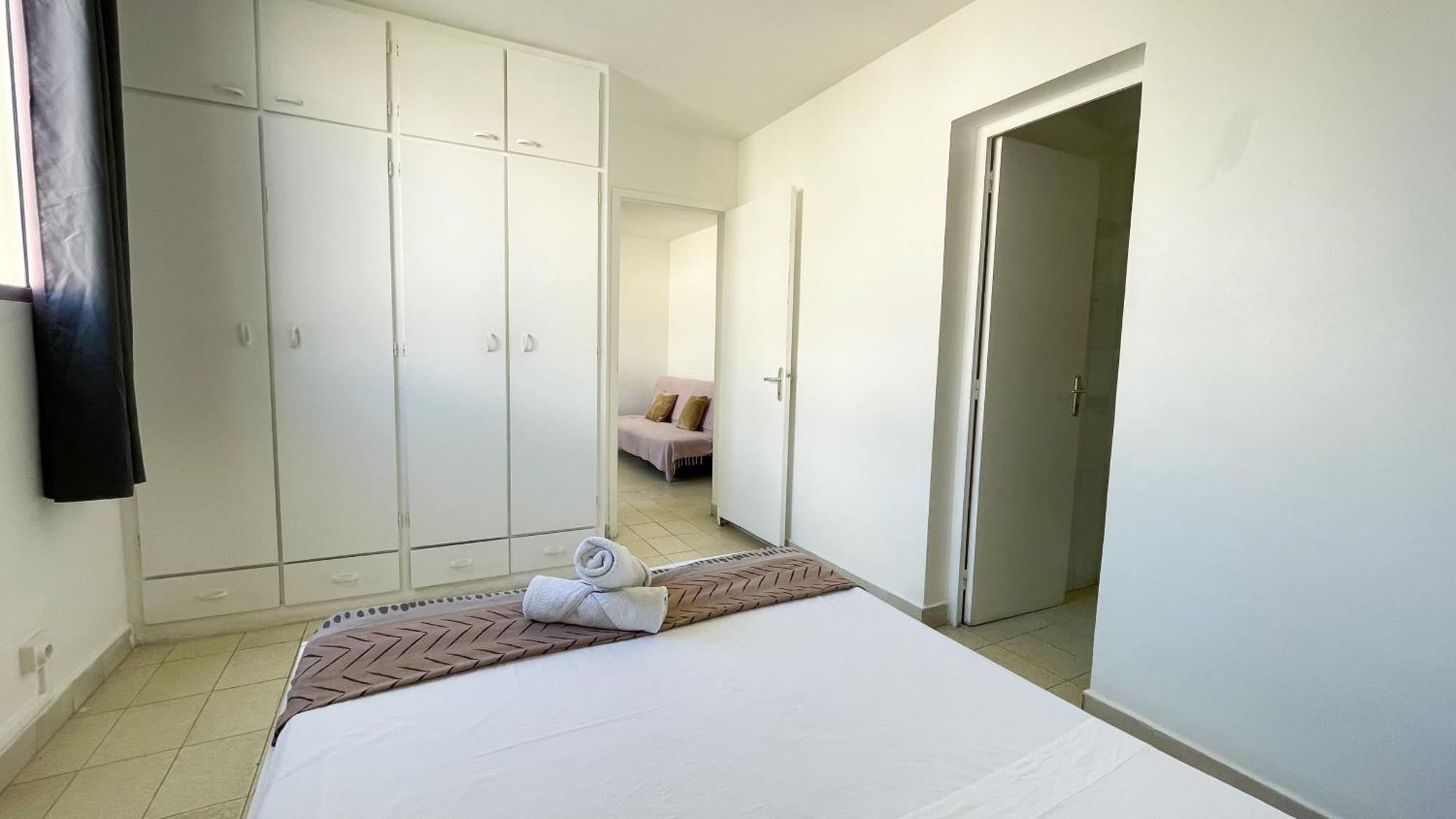 T2 Calme Et Lumineux Au Coeur De Pointe-A-Pitre Apartment Luaran gambar